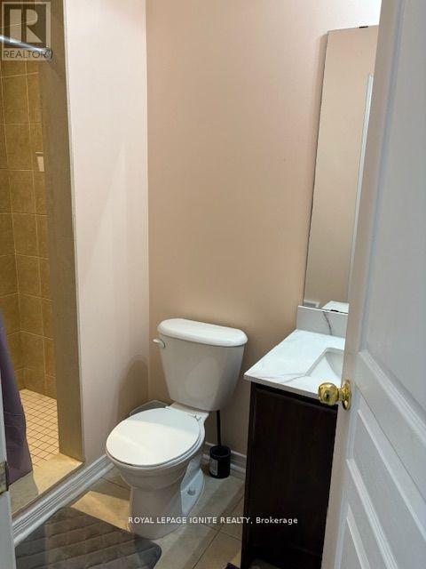 11 Curran Hall Crescent Property Photo 28