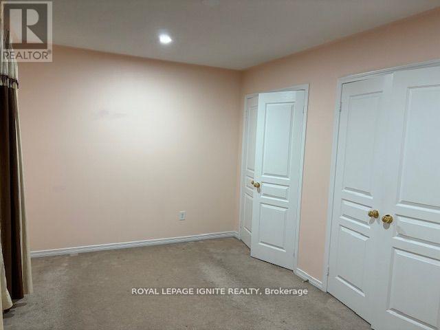 11 Curran Hall Crescent Property Photo 29