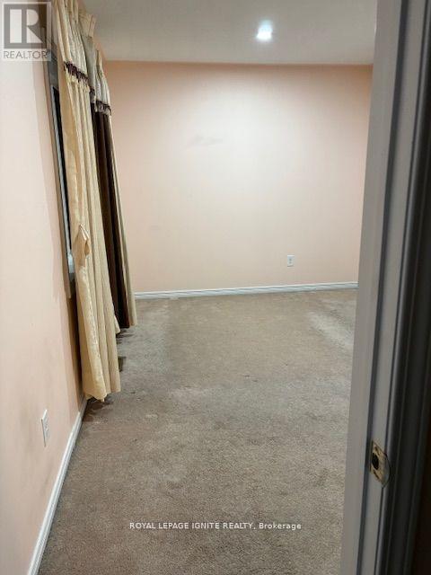 11 Curran Hall Crescent Property Photo 30