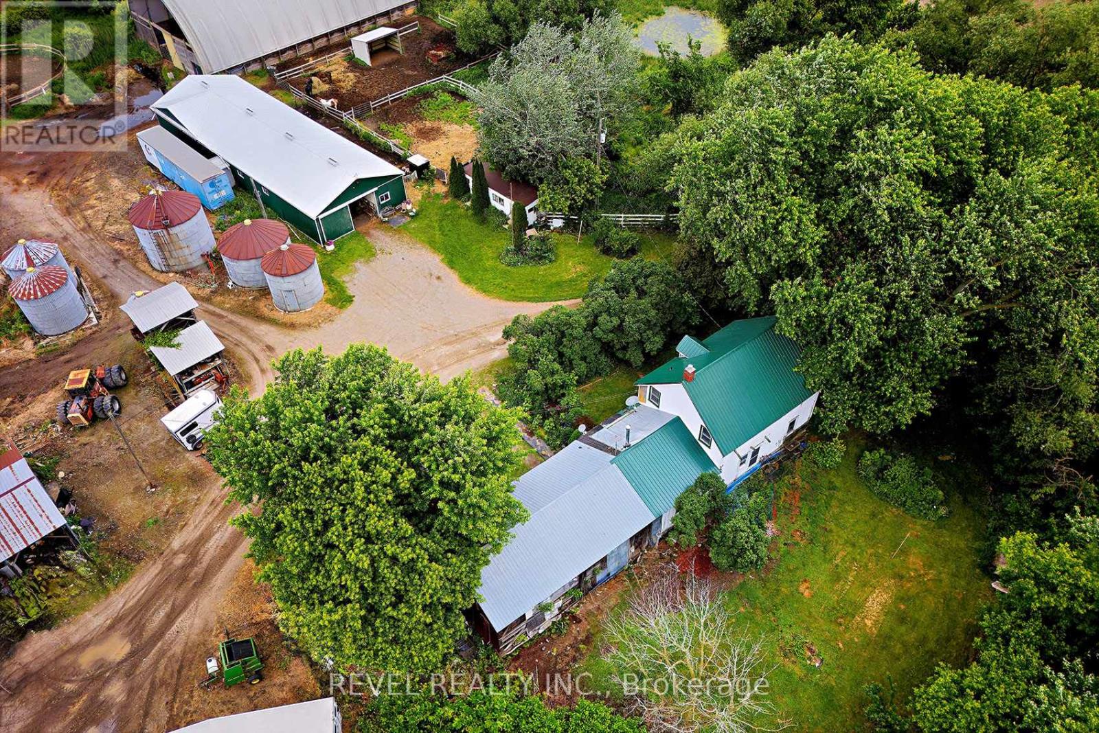 2300 Rosebank Road Property Photo 17