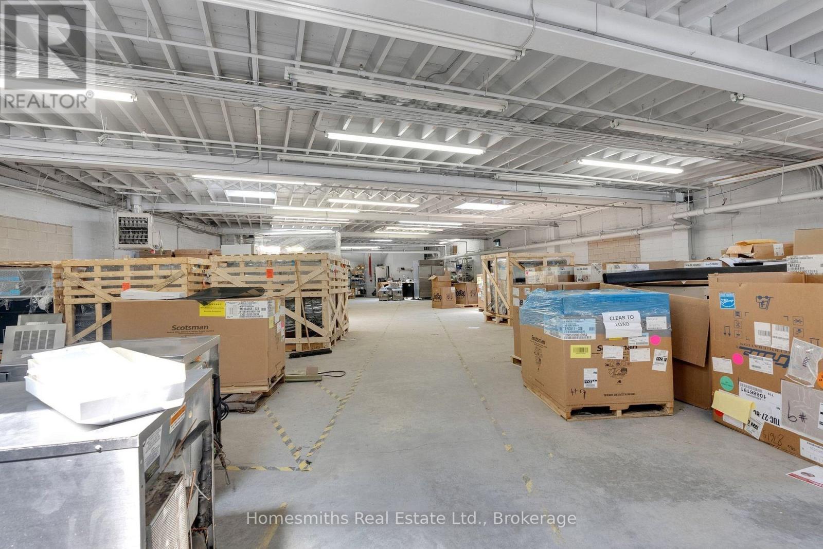9 Cobbledick Street Property Photo 14