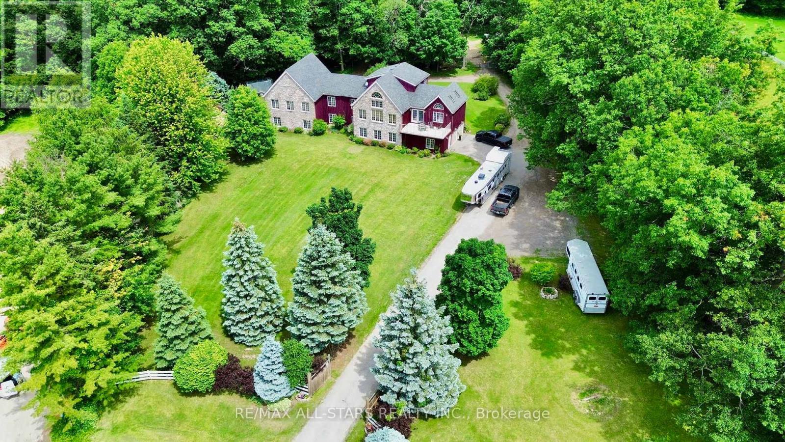 100 Snow Ridge Court Property Photo 1
