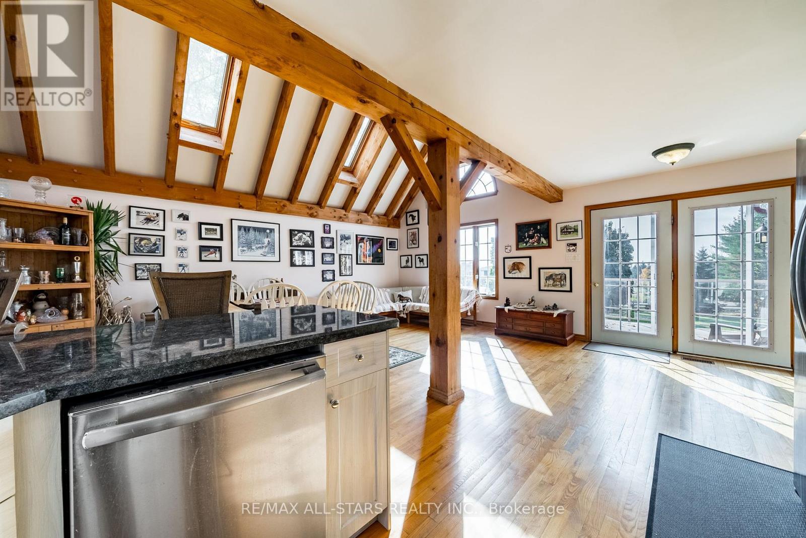 100 Snow Ridge Court Property Photo 12