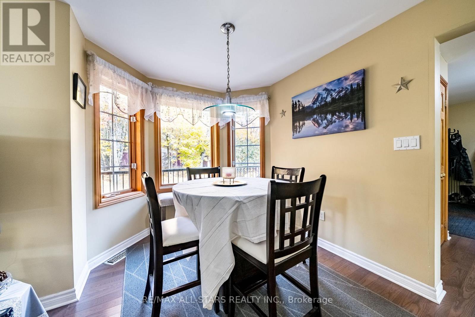 100 Snow Ridge Court Property Photo 32