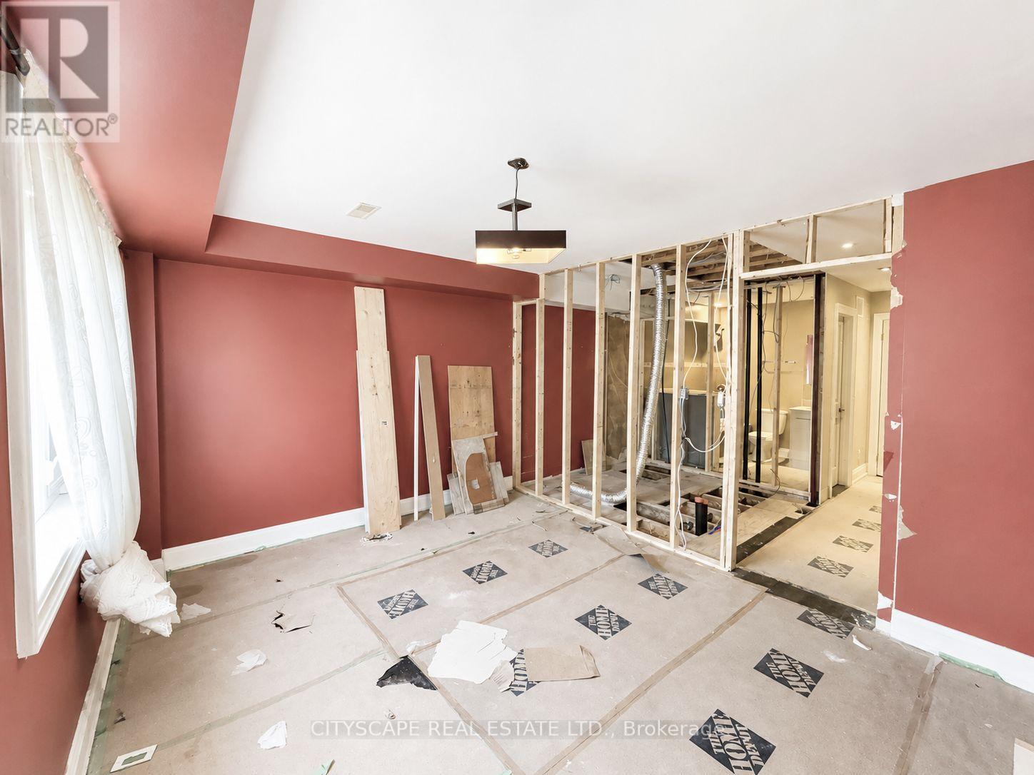 817 Cosburn Avenue Property Photo 23