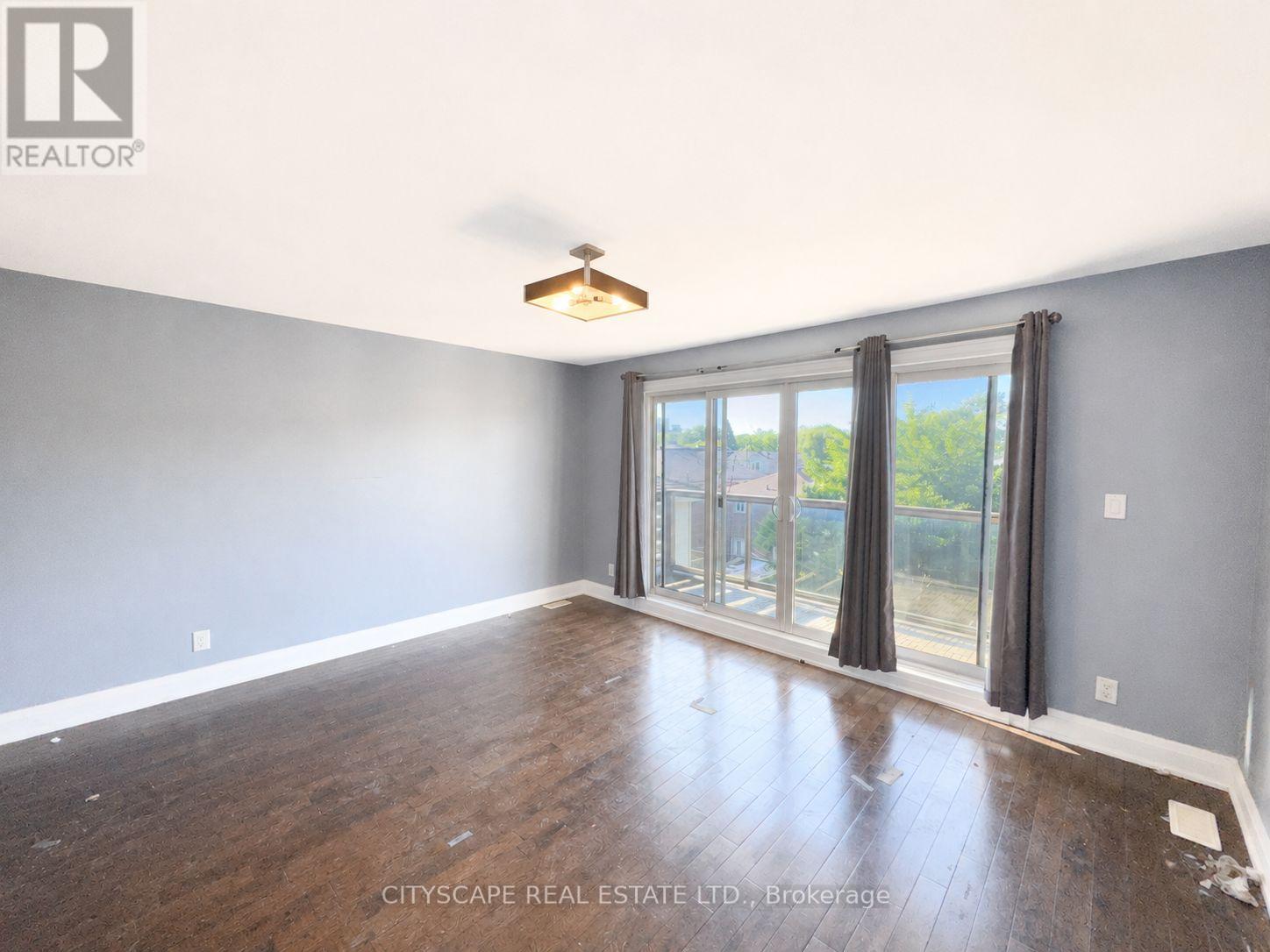 817 Cosburn Avenue Property Photo 30
