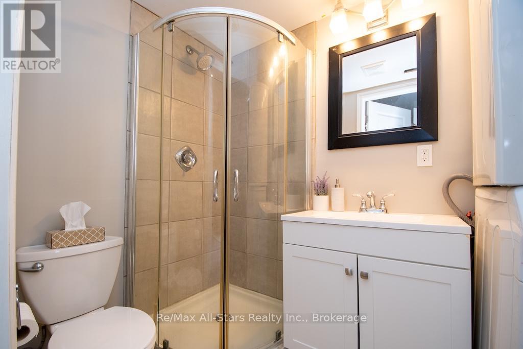 16 - 72 Martin Road Property Photo 9