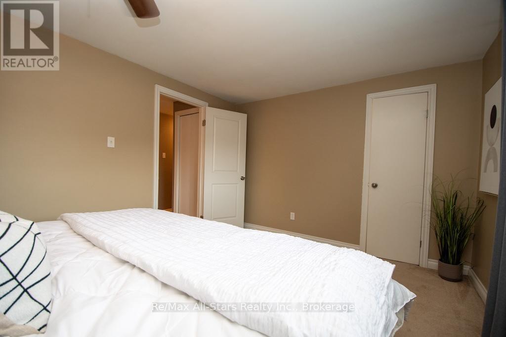 16 - 72 Martin Road Property Photo 23