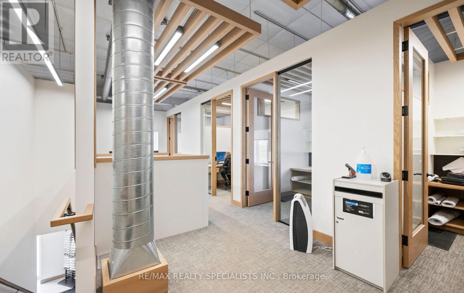 19 Tamblyn Road Property Photo 16