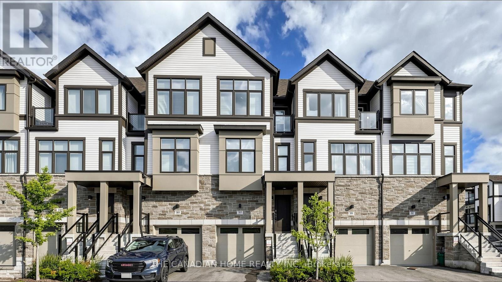 363 Okanagan Path Property Photo 1