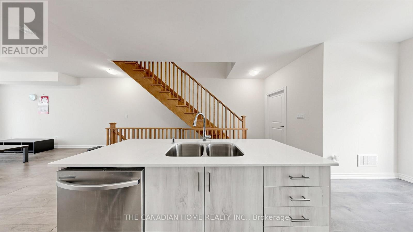 363 Okanagan Path Property Photo 17