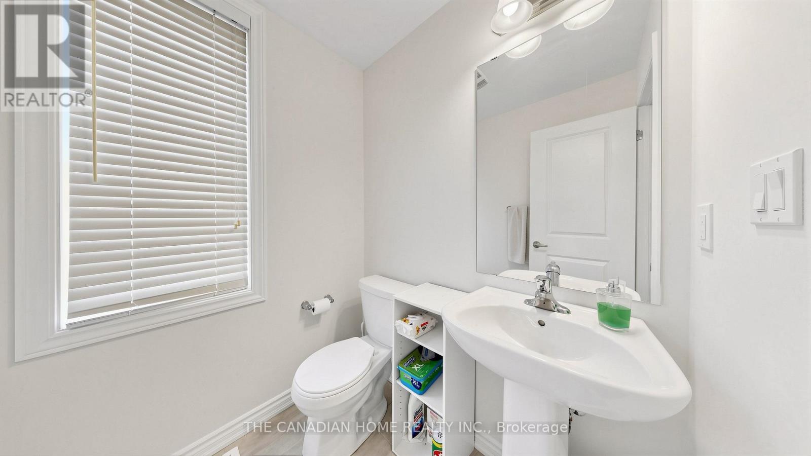 363 Okanagan Path Property Photo 23