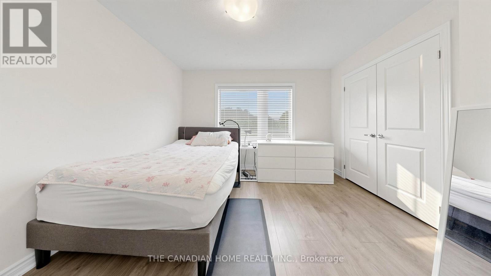 363 Okanagan Path Property Photo 27