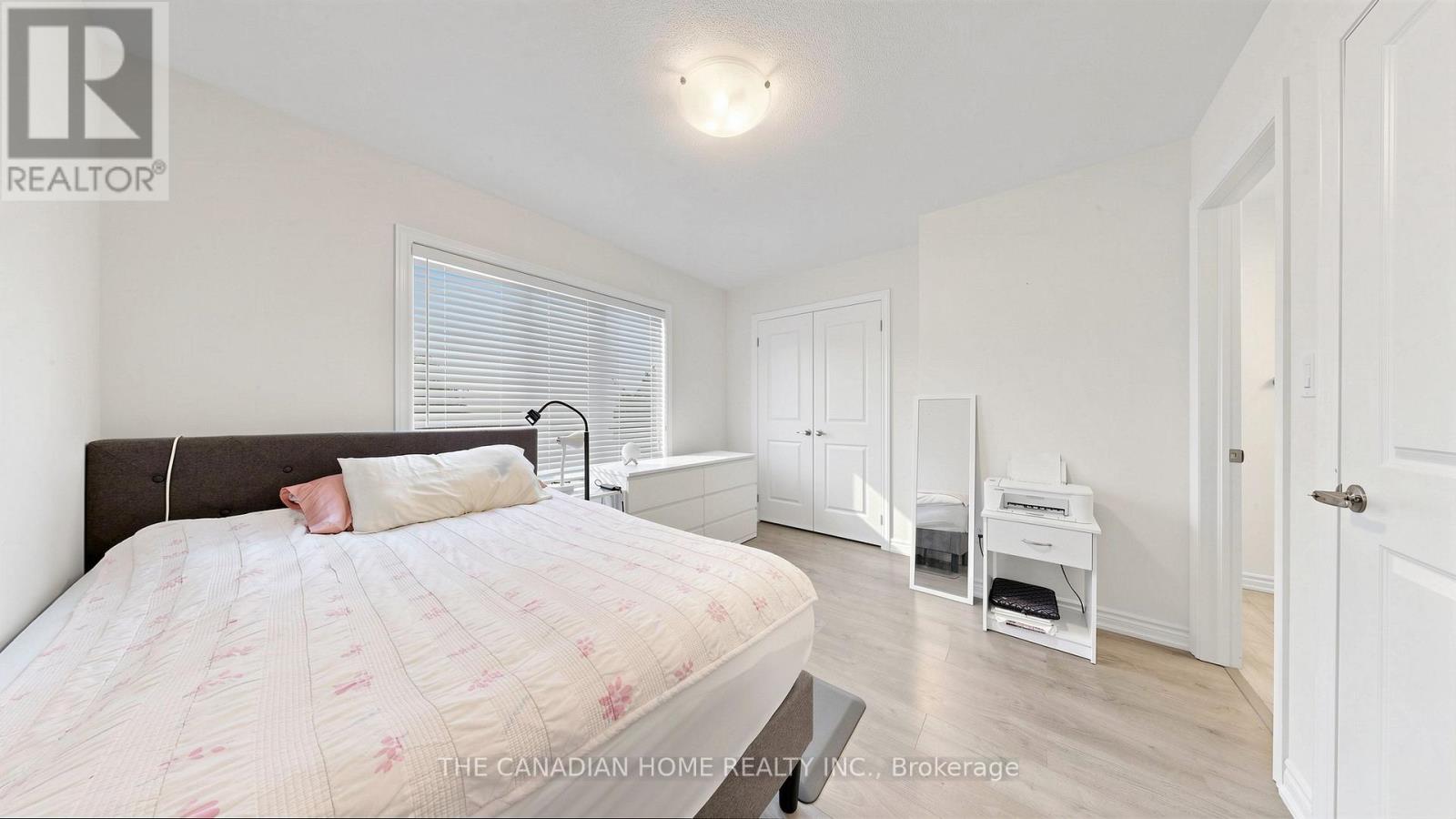 363 Okanagan Path Property Photo 28