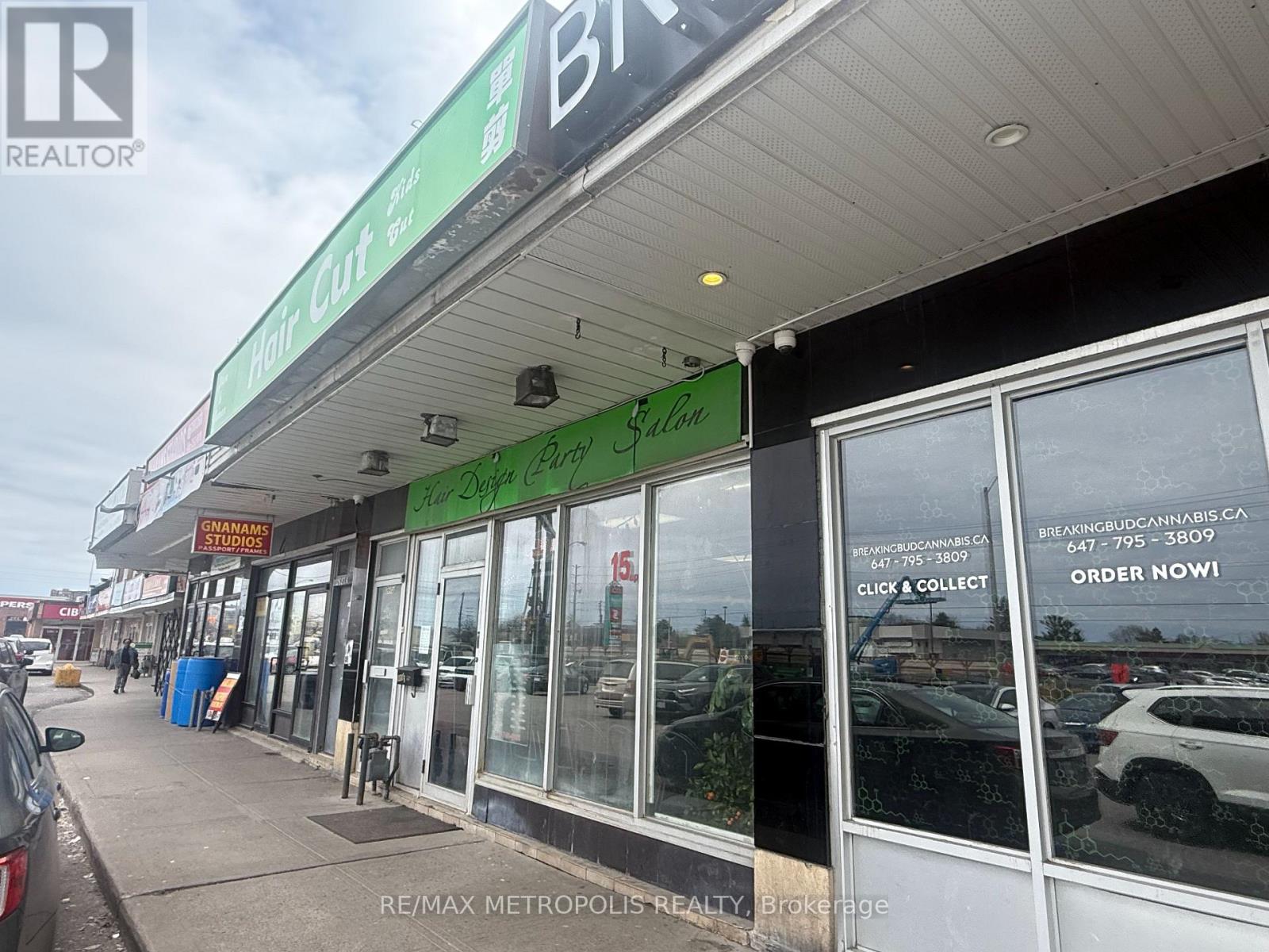 2685 EGLINTON AVENUE E