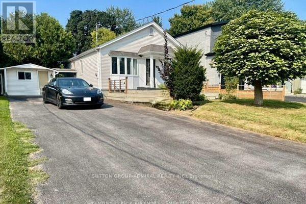 38 FENWOOD HEIGHTS