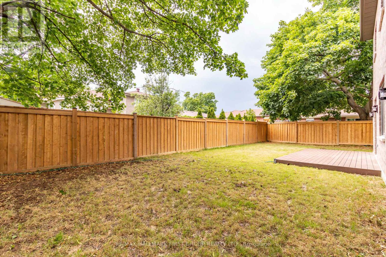 752 Hillview Crescent Property Photo 45