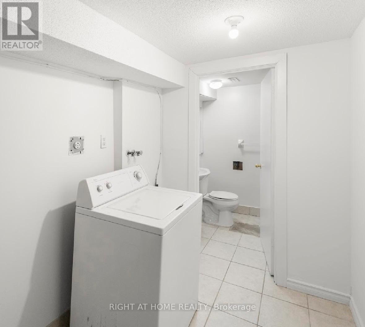 49 - 740 Kennedy Road Property Photo 18