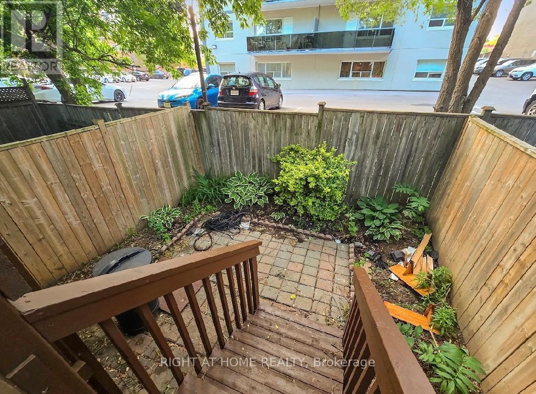 49 - 740 Kennedy Road Property Photo 19