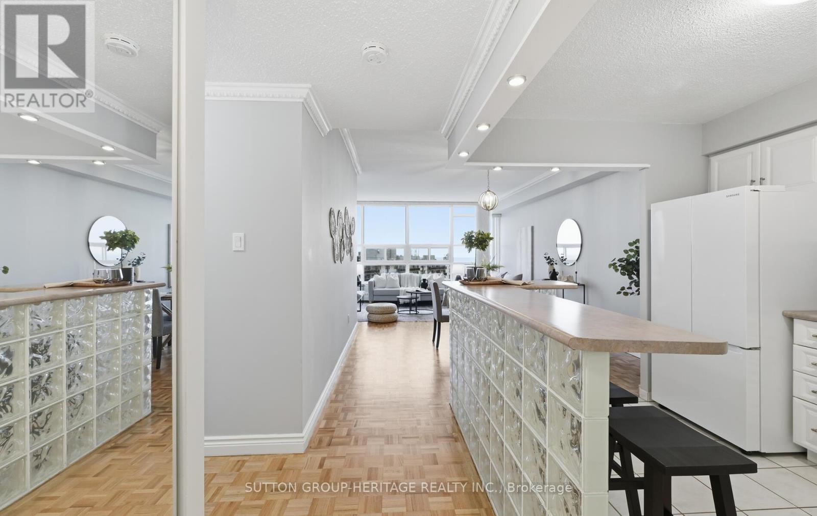 Ph07 - 3380 Eglinton Avenue E Property Photo 4
