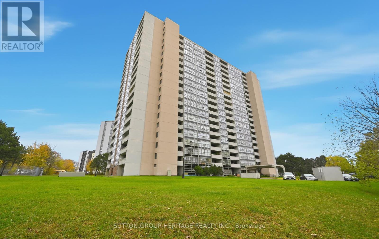 Ph07 - 3380 Eglinton Avenue E Property Photo 33