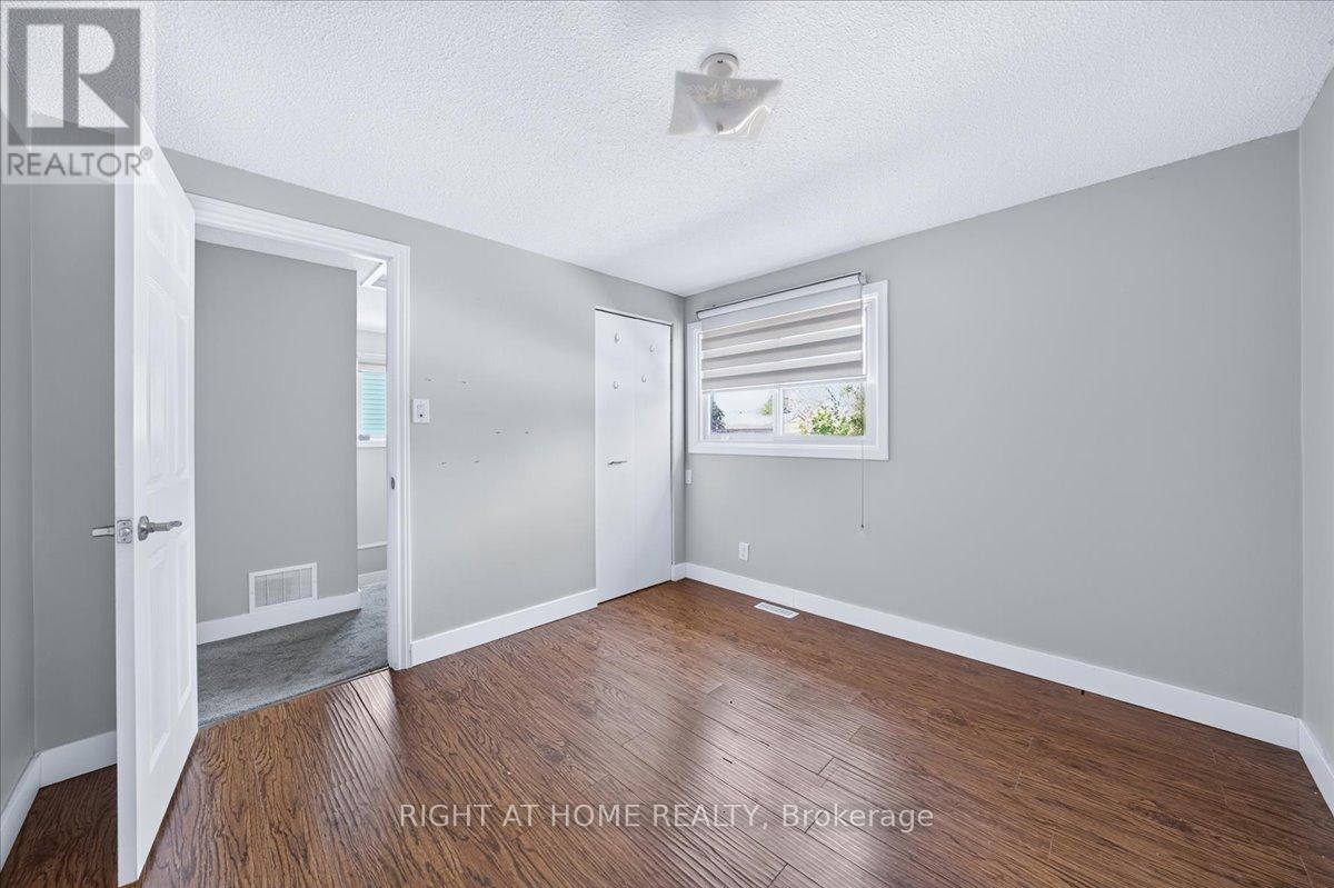 1087 Venus Crescent Property Photo 16