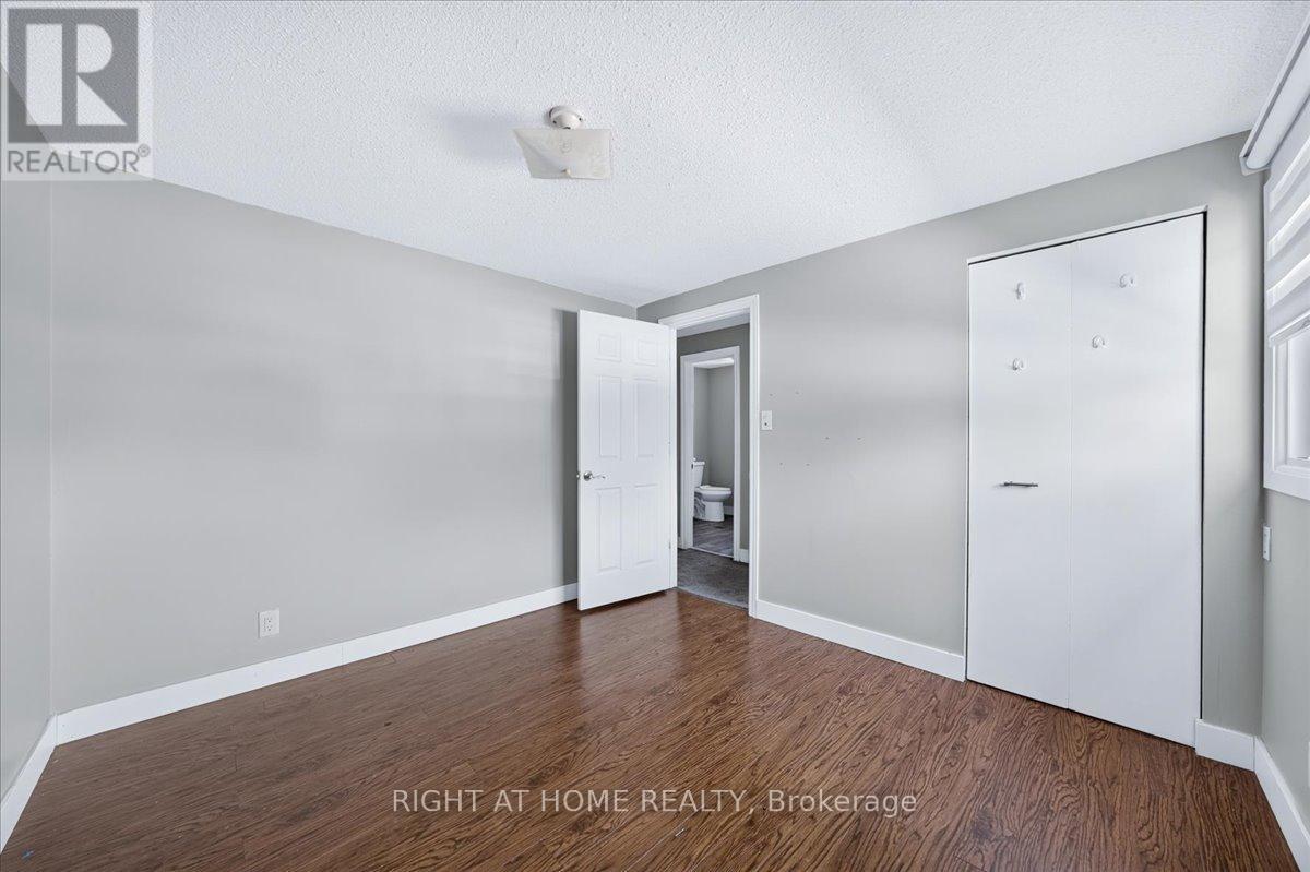 1087 Venus Crescent Property Photo 17