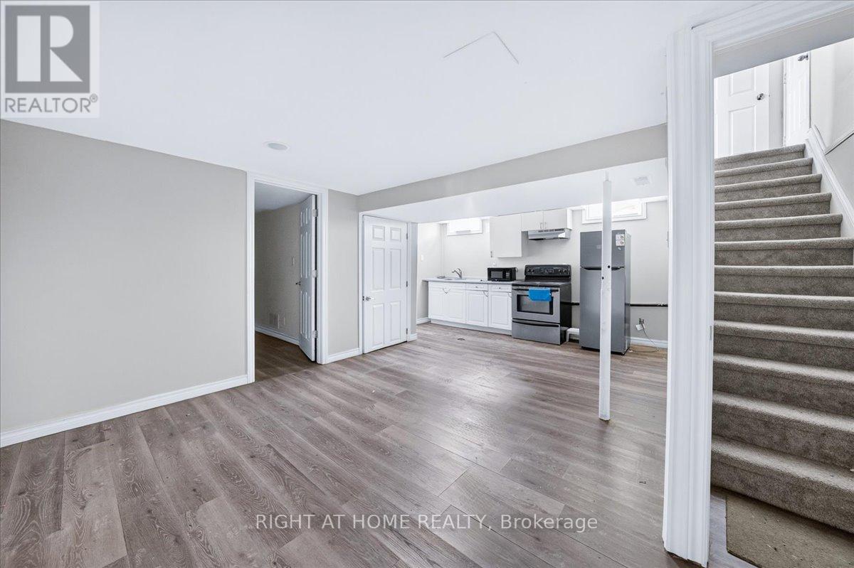 1087 Venus Crescent Property Photo 24