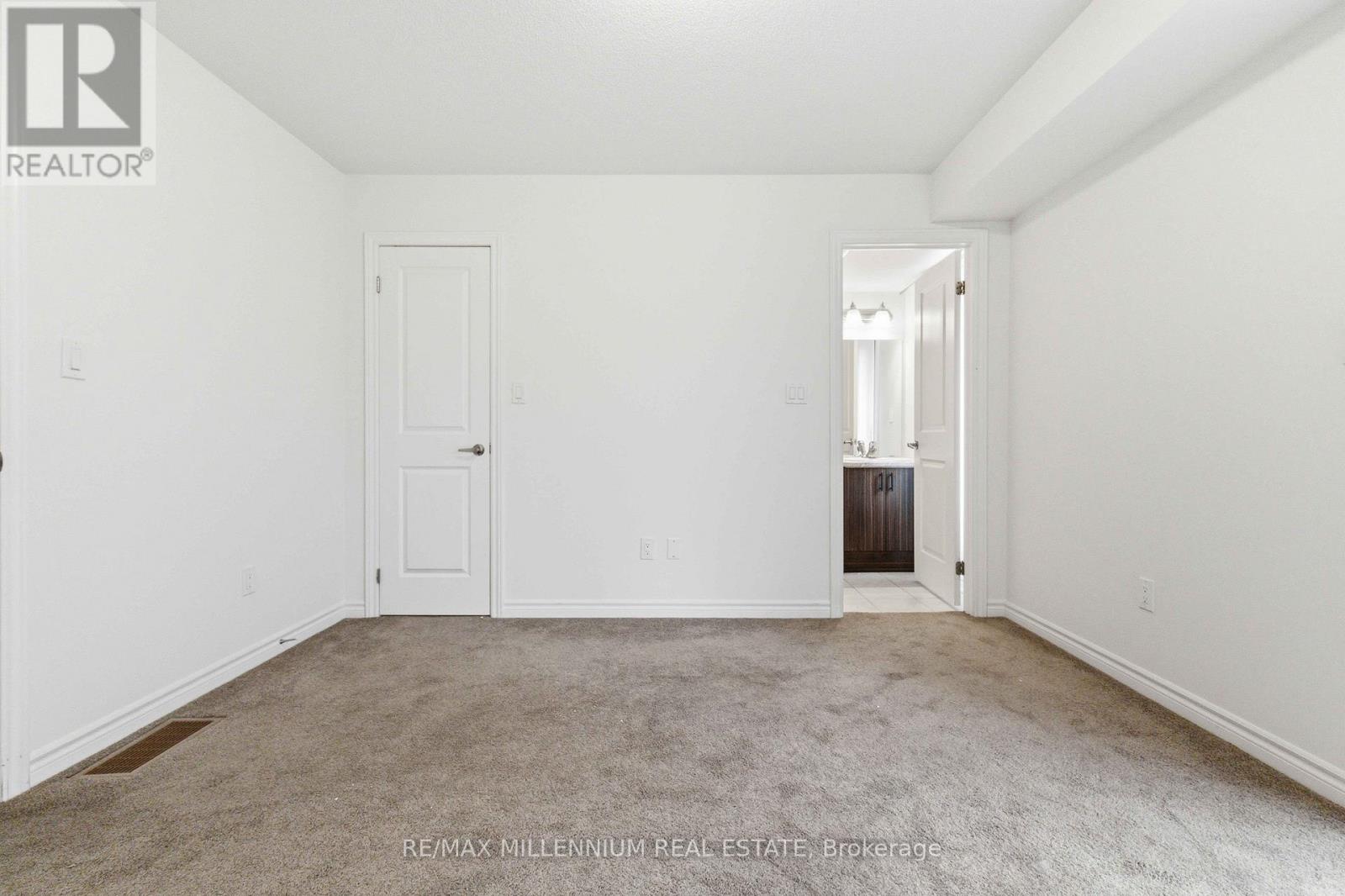 775 Chinook Path Property Photo 5