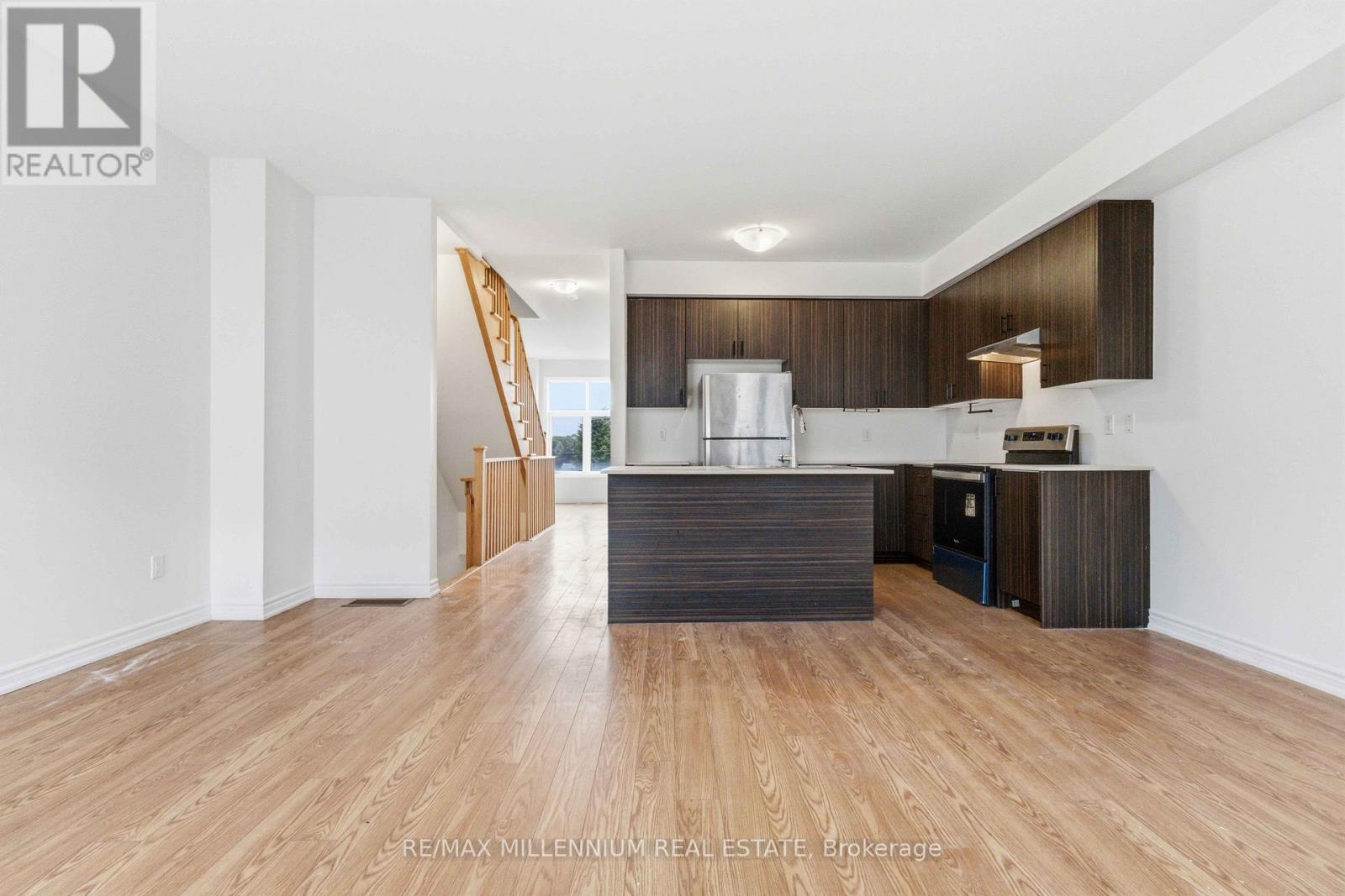 775 Chinook Path Property Photo 11