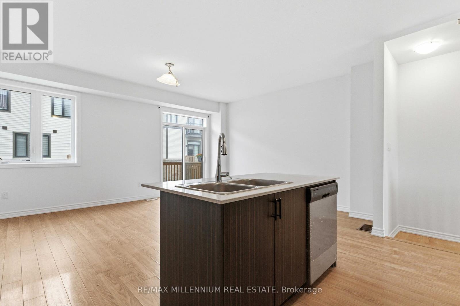 775 Chinook Path Property Photo 16
