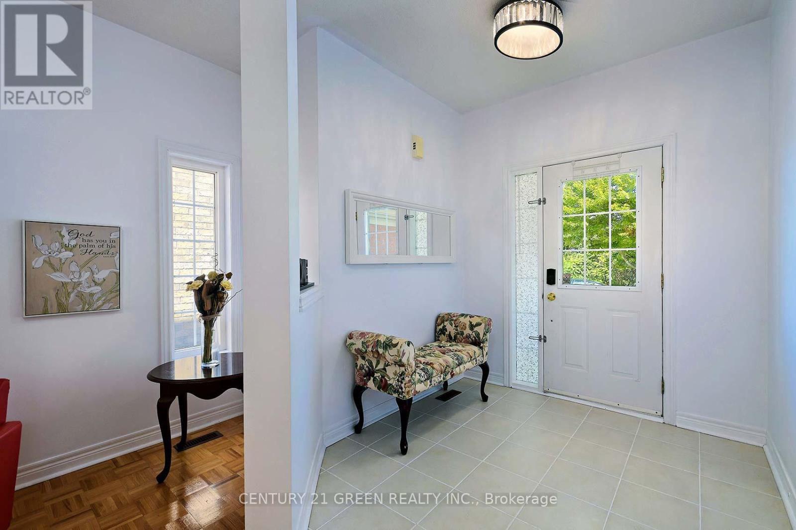 8 Lampman Drive Property Photo 7