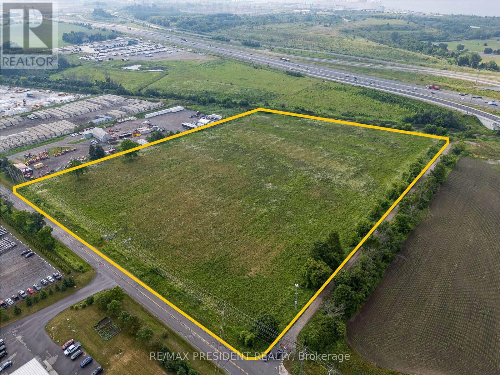 1977 Baseline Road W Property Photo 1