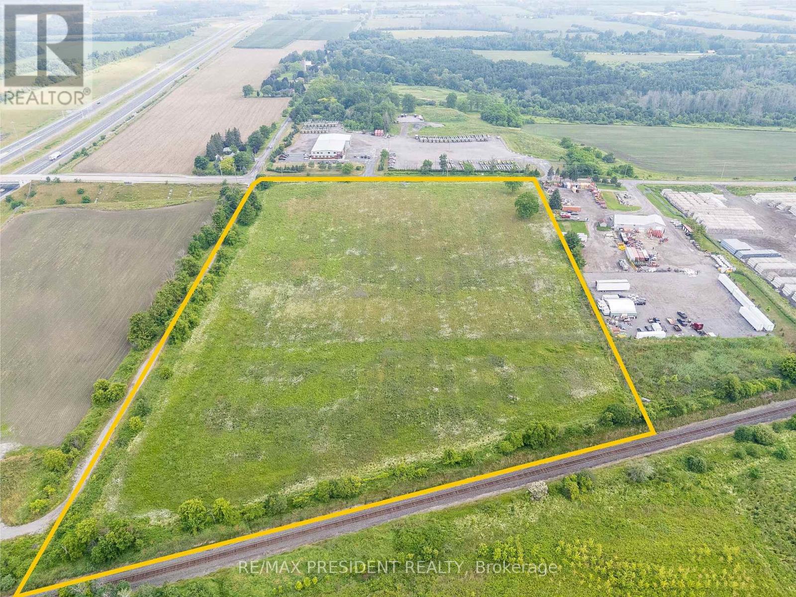 1977 Baseline Road W Property Photo 15