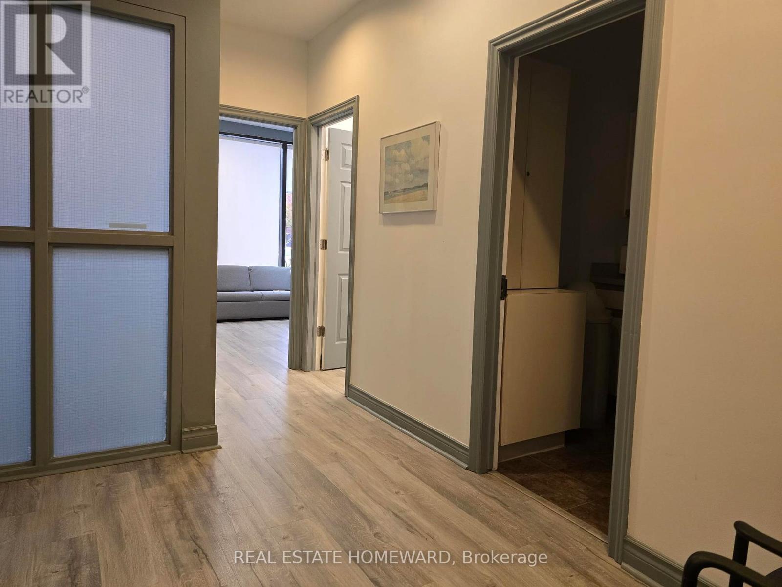 101 - 253 Danforth Avenue Property Photo 6