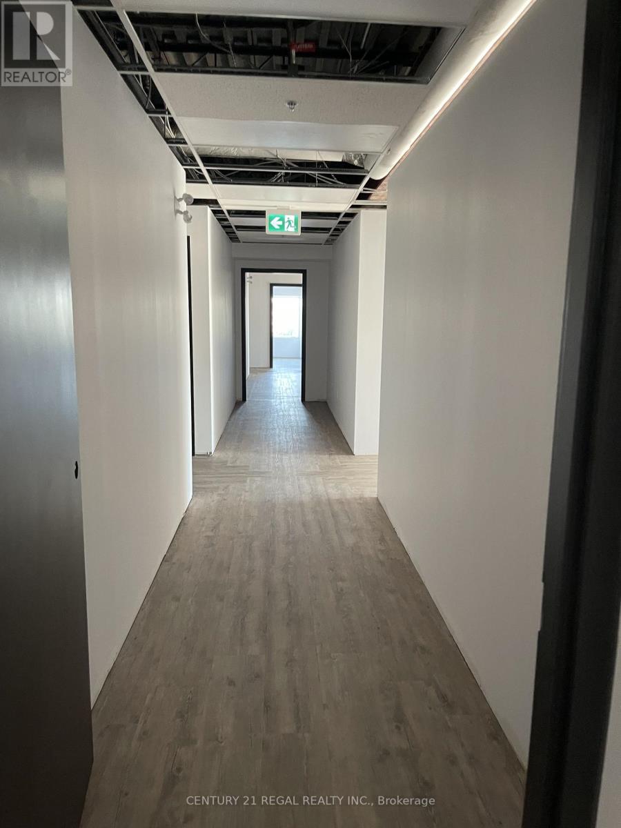 204 - 1550 Birchmount Road Property Photo 8