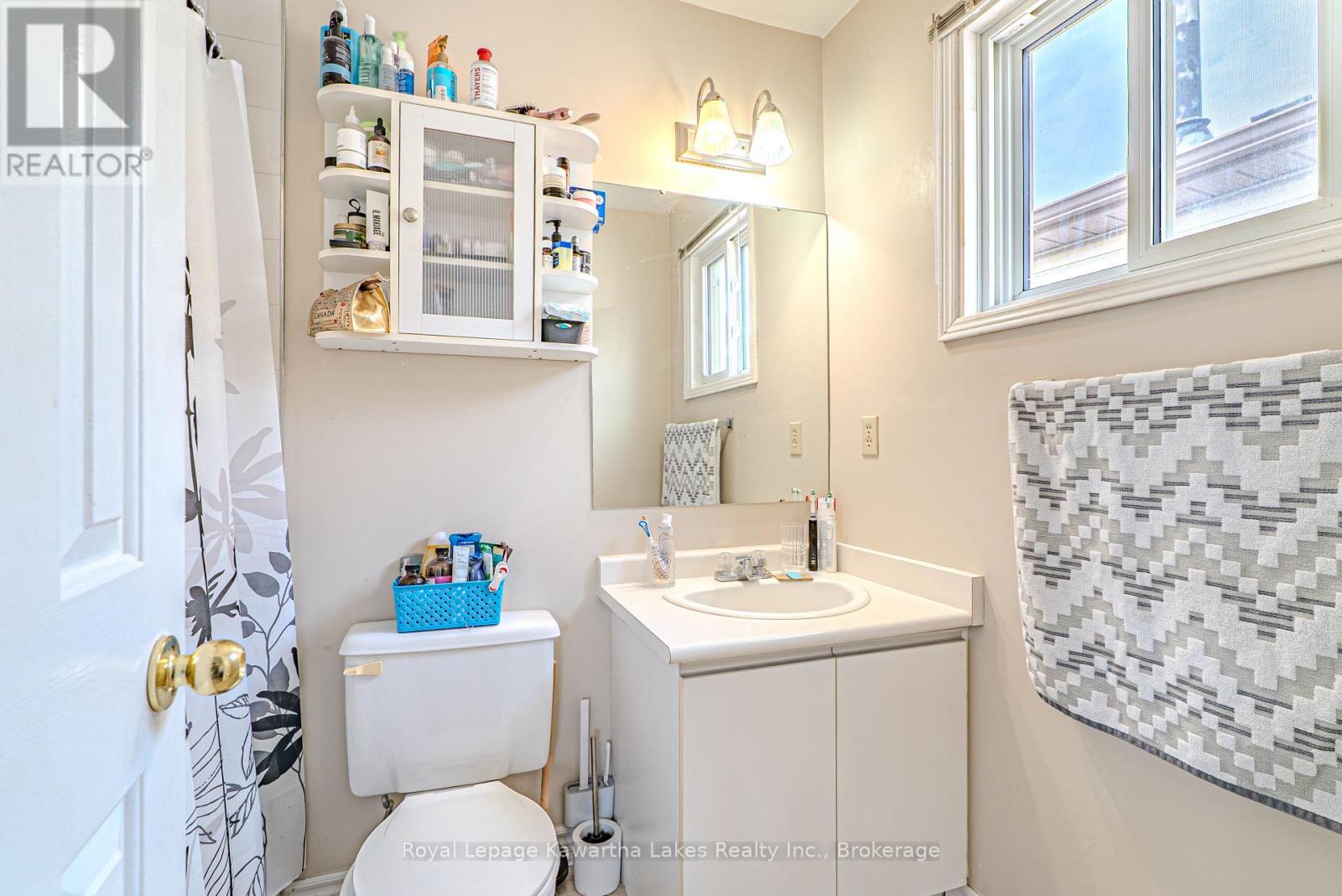 38 Lipton Crescent Property Photo 20