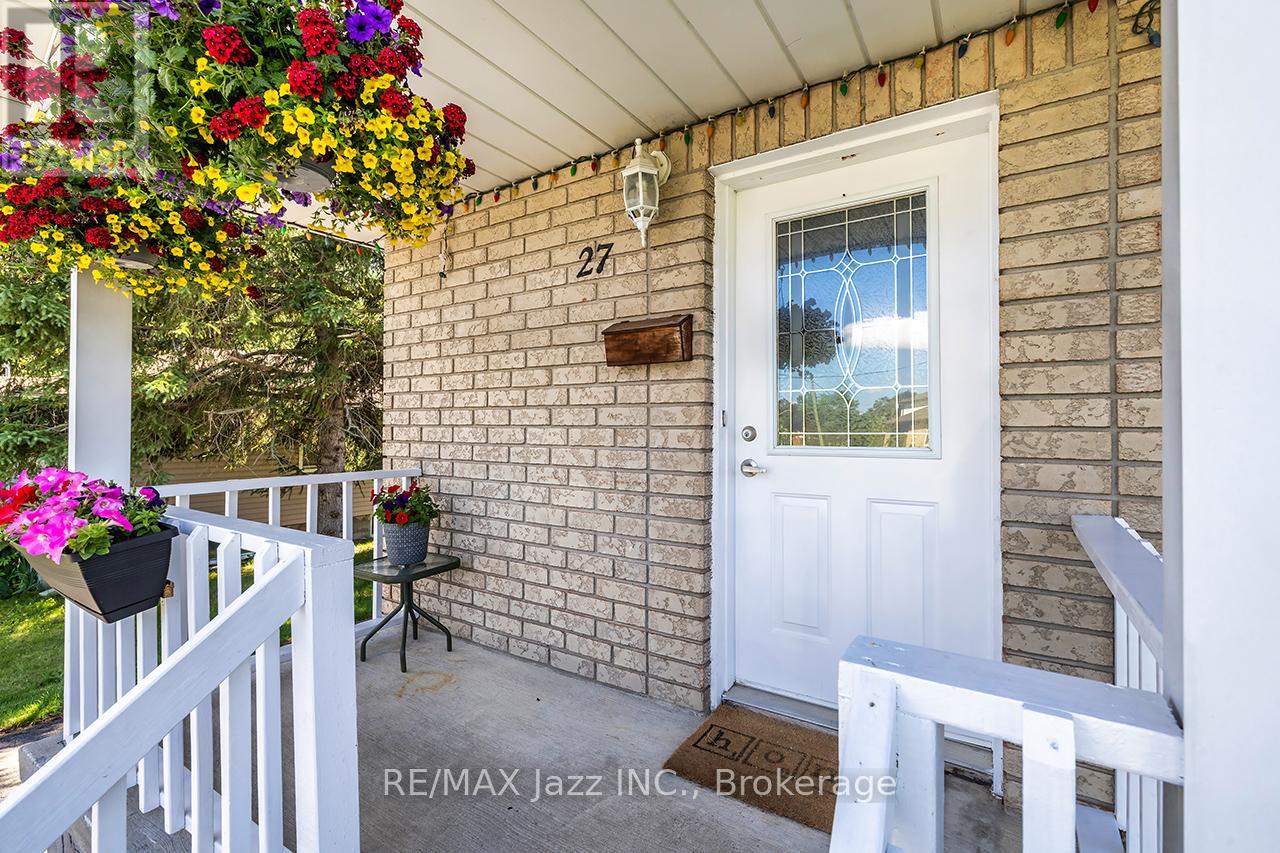 27 Waverley Road Property Photo 12