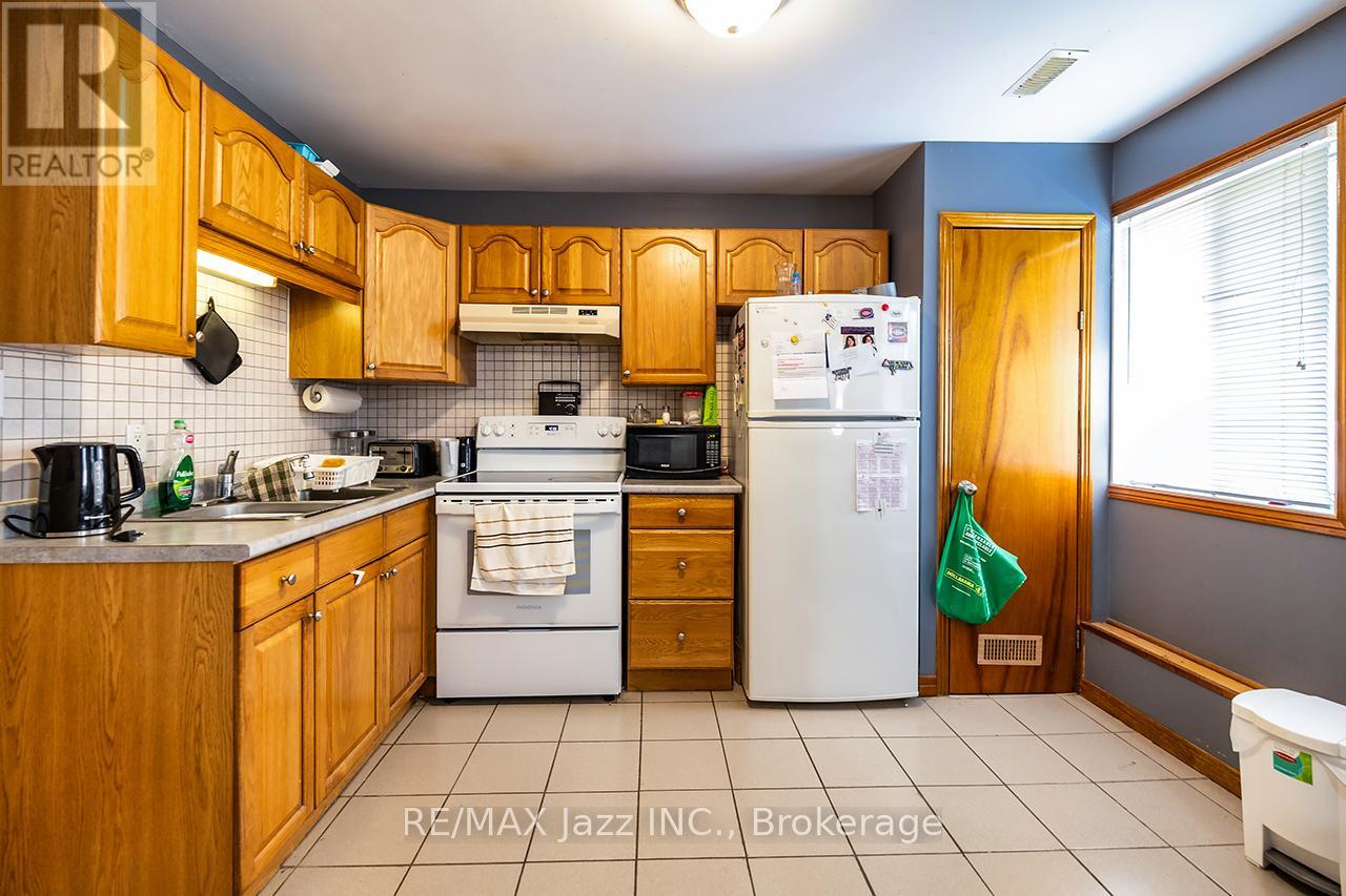 27 Waverley Road Property Photo 24