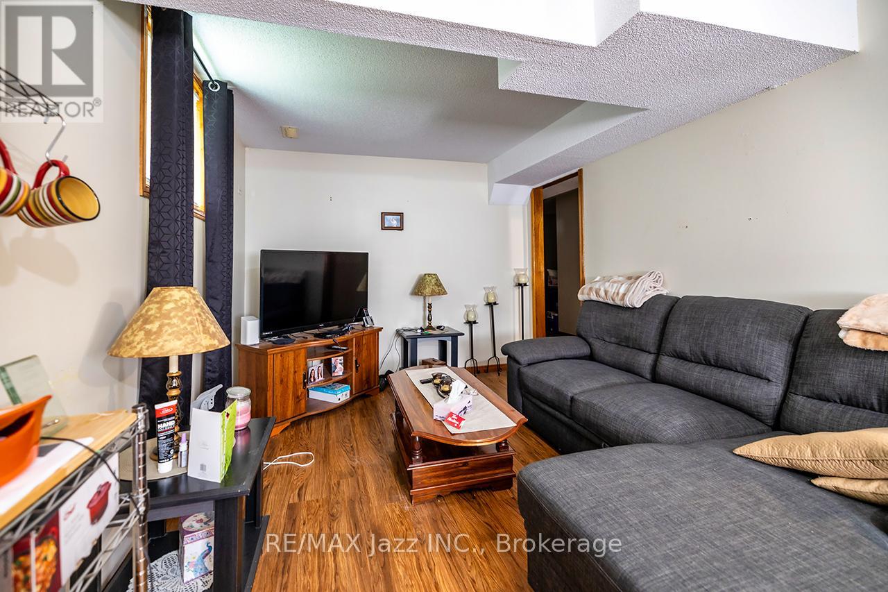 27 Waverley Road Property Photo 29