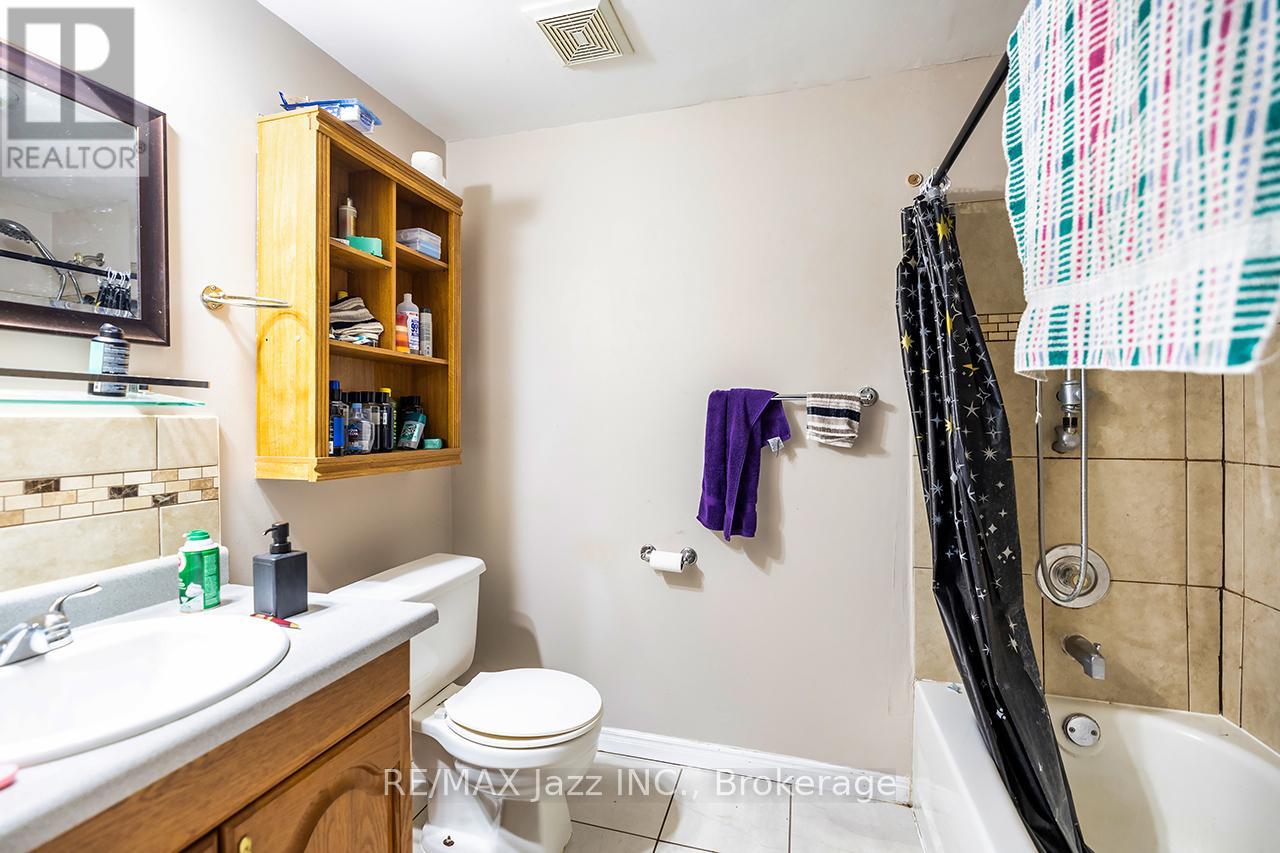 27 Waverley Road Property Photo 30