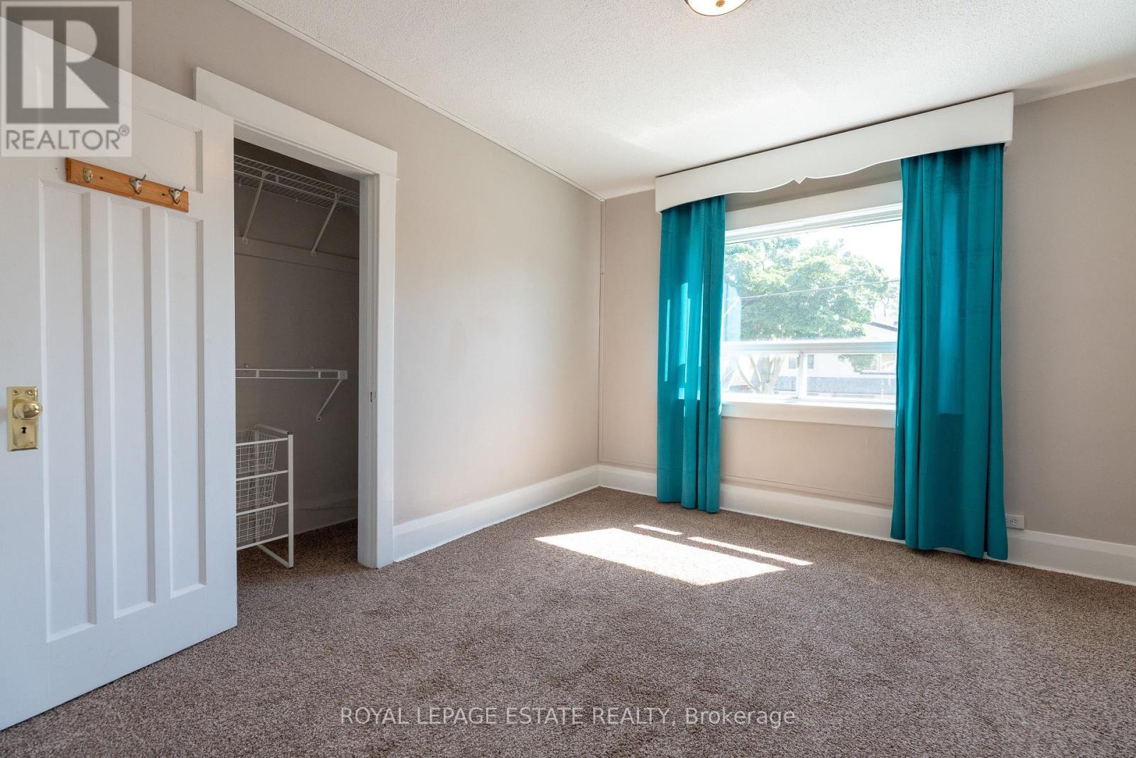 326 Monarch Park Avenue Property Photo 16