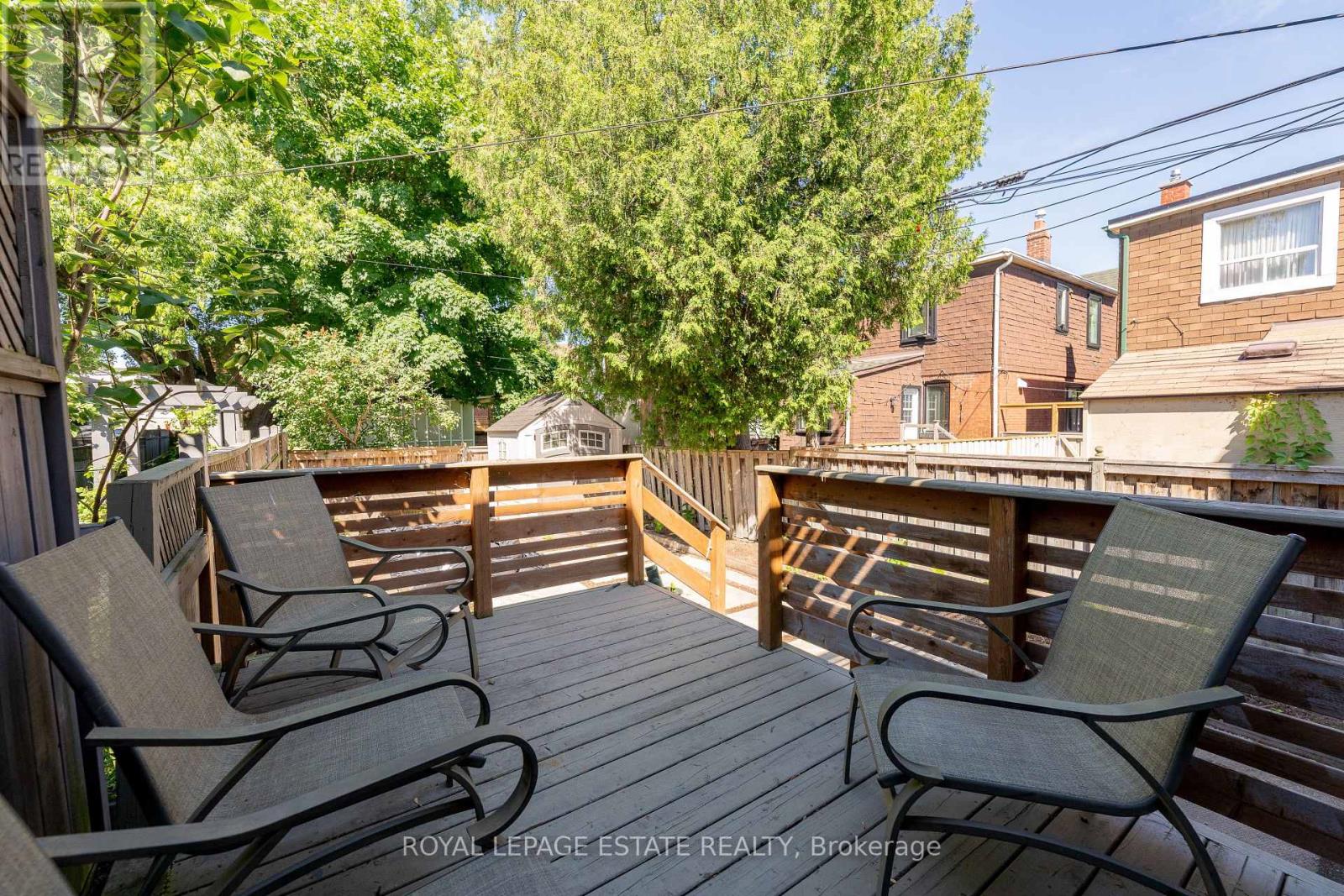 326 Monarch Park Avenue Property Photo 22