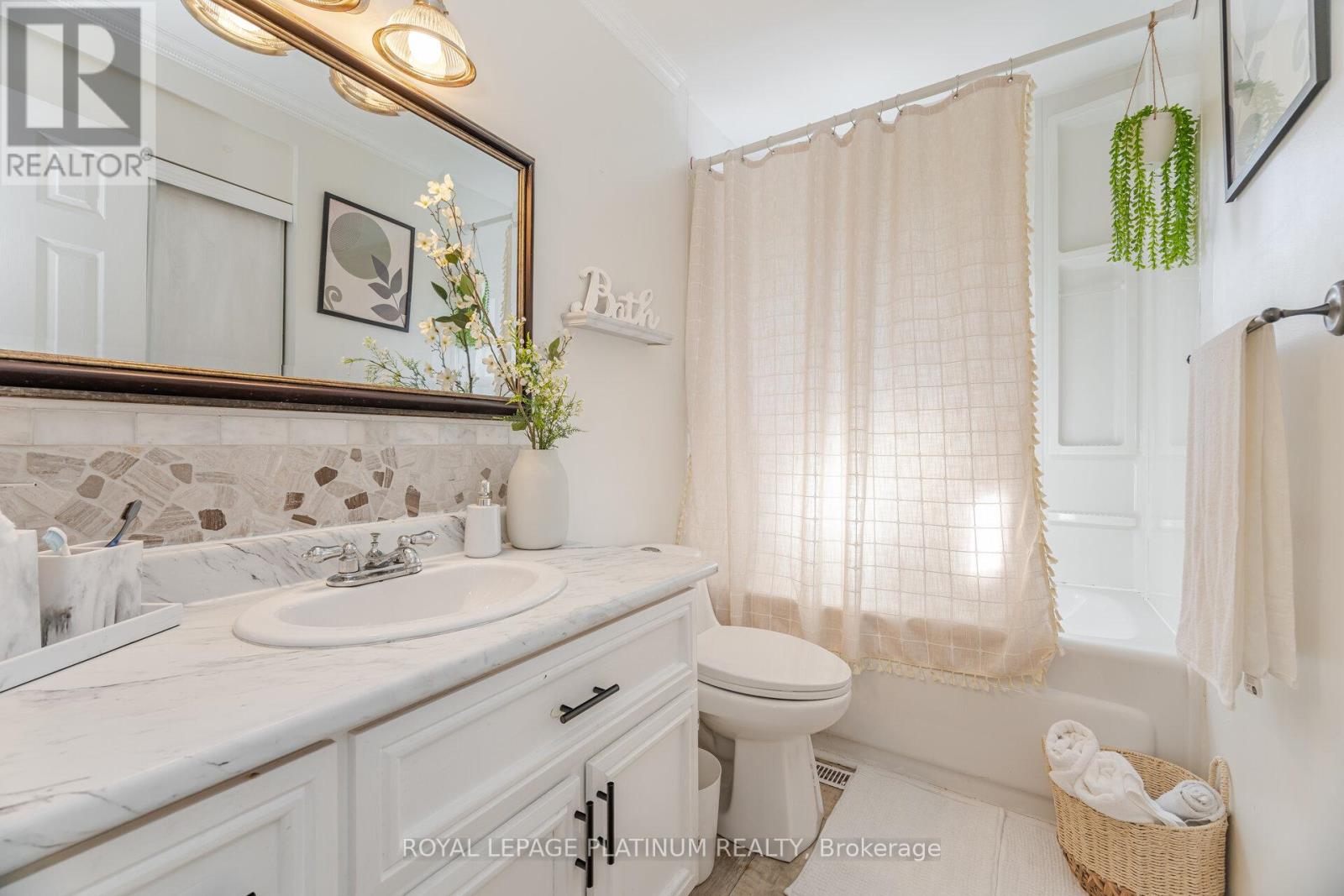 232 Durham Street Property Photo 28