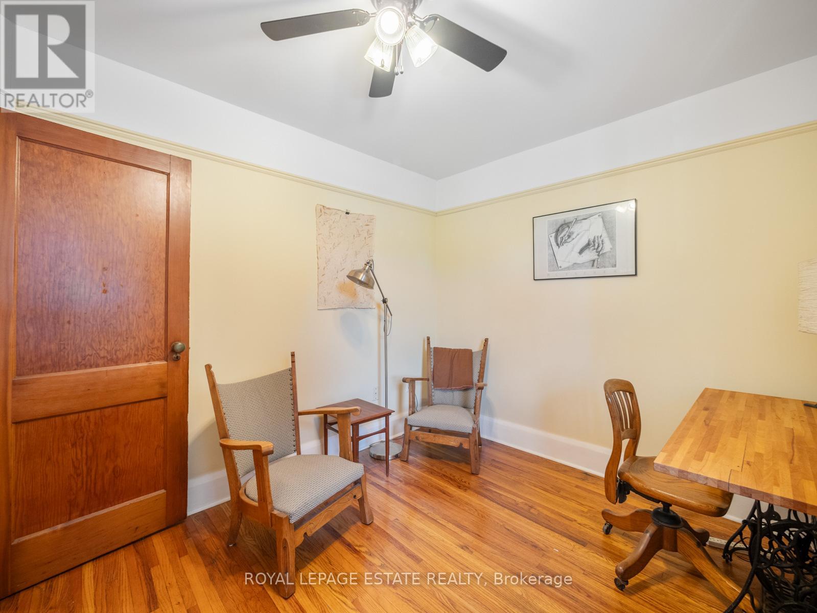 2275 Queen Street E Property Photo 27