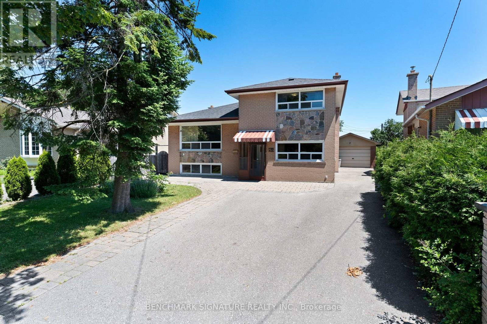 51 Baybrook Crescent Property Photo 1
