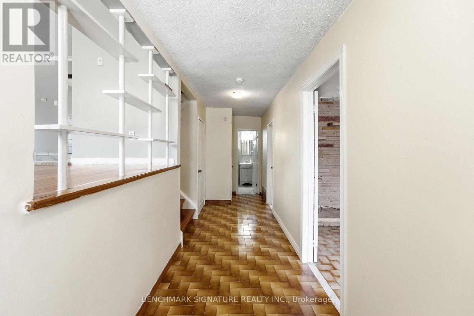 51 Baybrook Crescent Property Photo 5