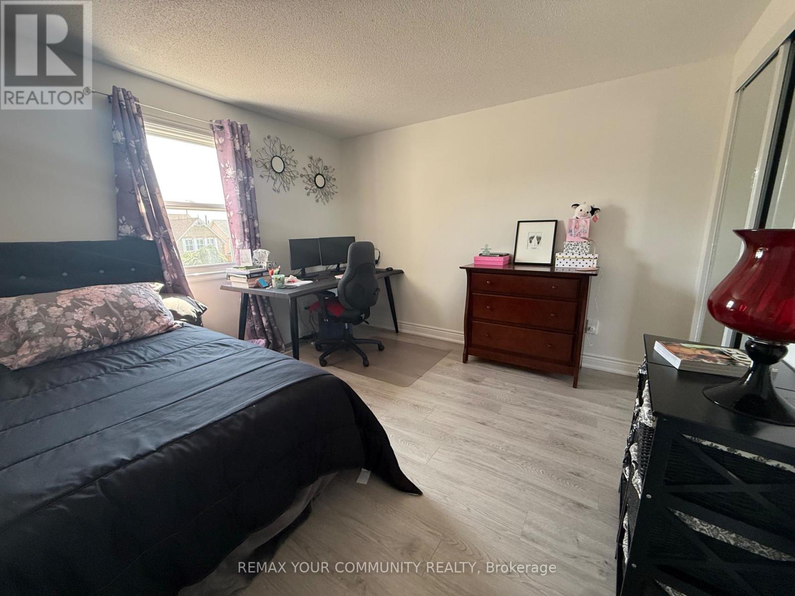 30 Chapman Drive Property Photo 9