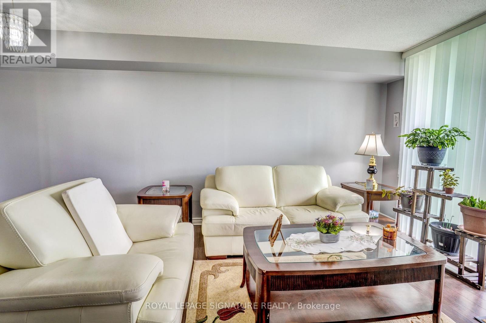 3m - 8 Rosebank Drive Property Photo 10