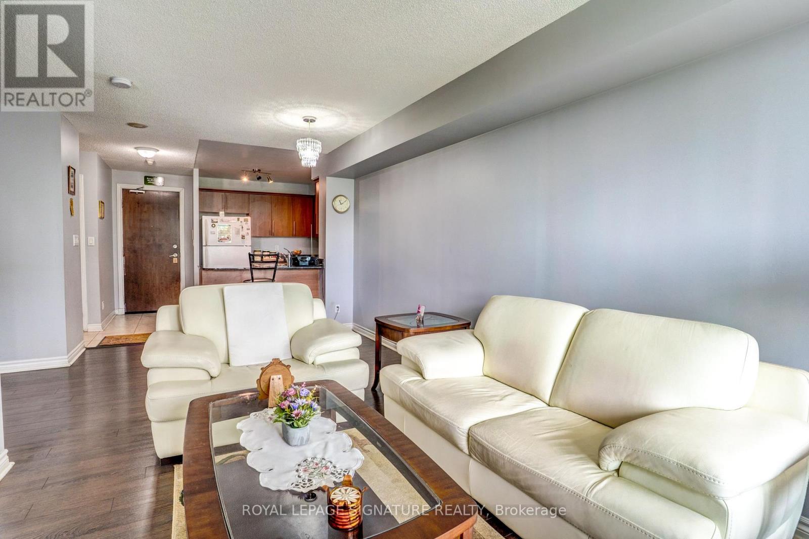 3m - 8 Rosebank Drive Property Photo 11